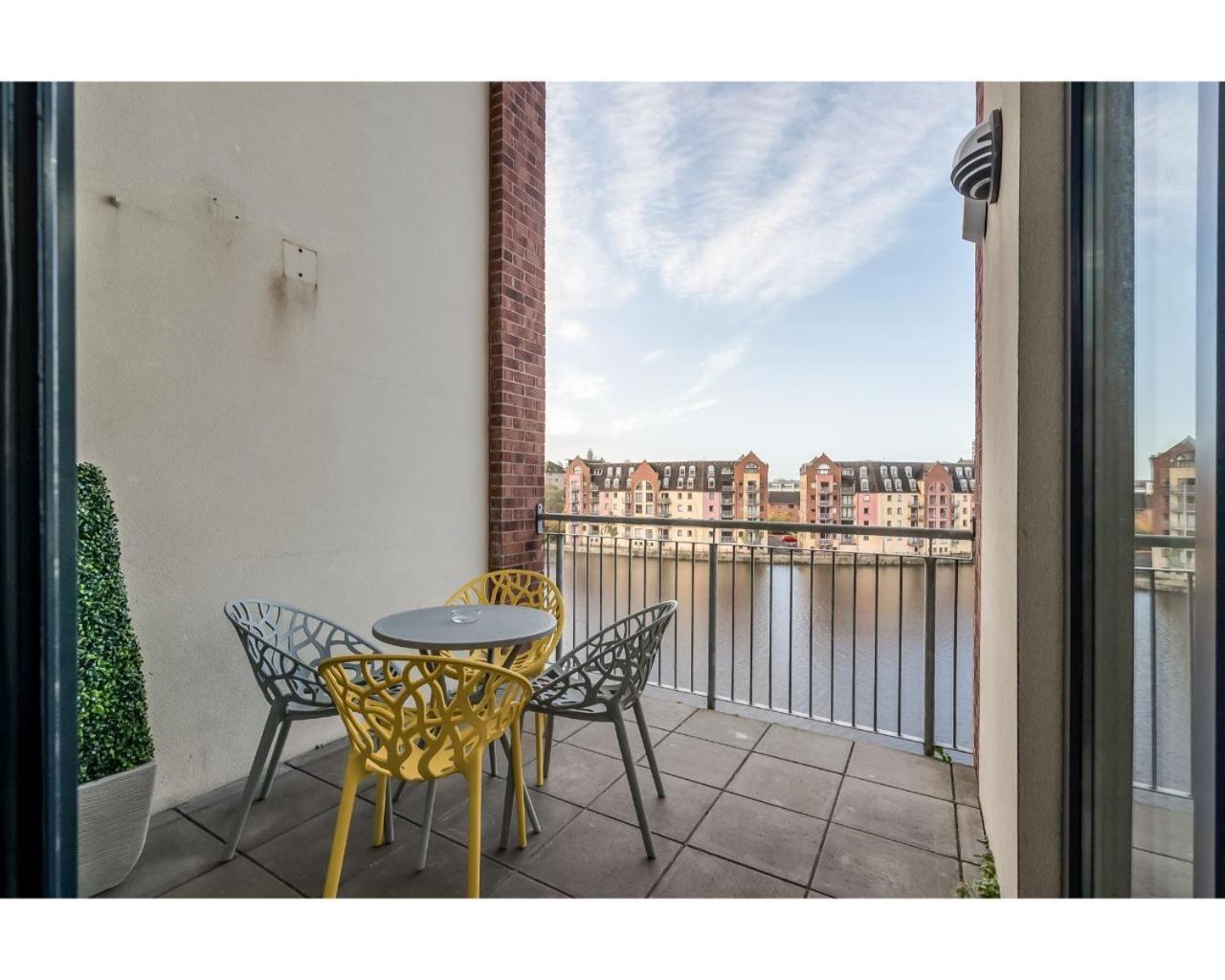 Central Belfast Apartments Pottinger'S Quay Exterior foto